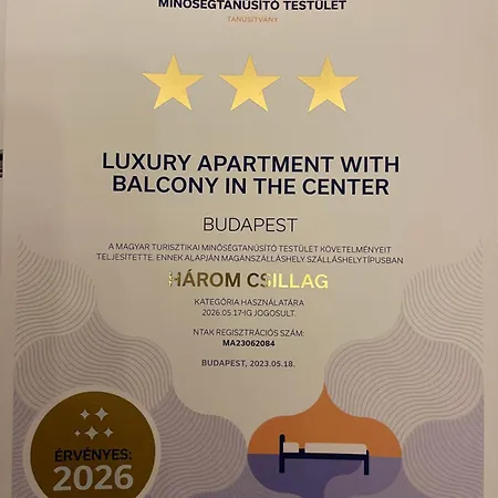 Luxury With Free Garage And Balcony In The Center * ブダペスト